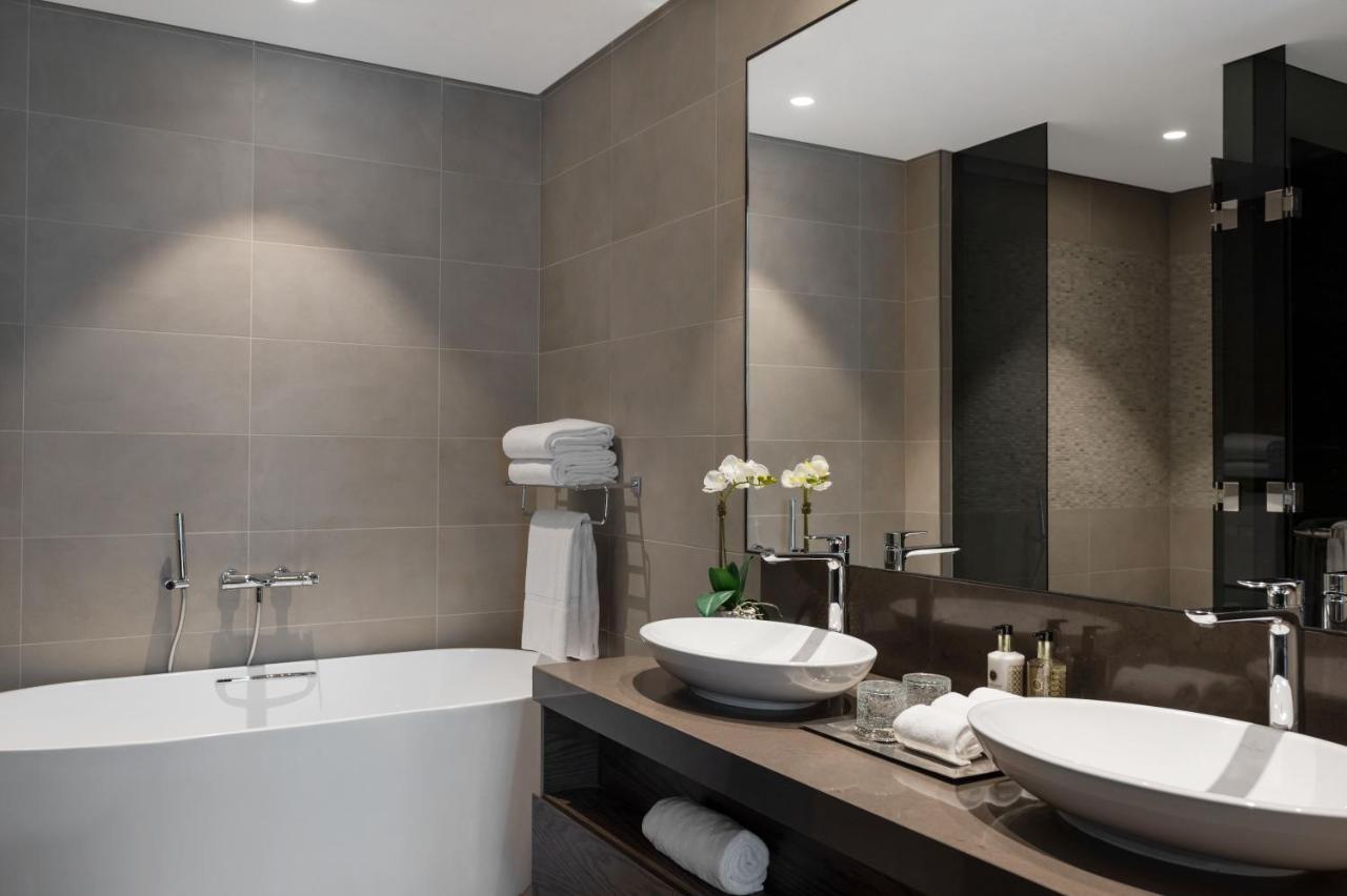Premium Three Bedroom Suite Balcony & Marina View,1024525723:JPEG