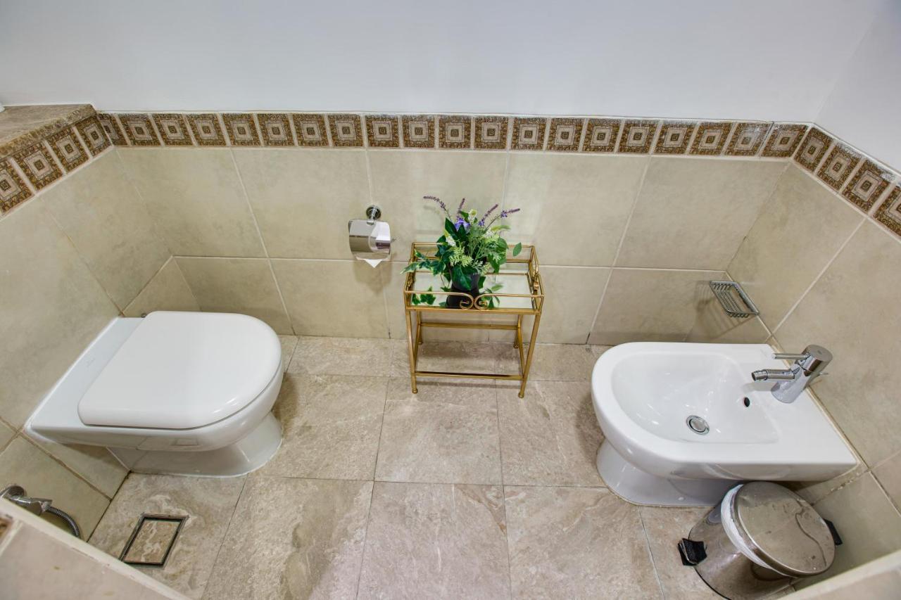 One-Bedroom Apartment,1147467073:JPEG