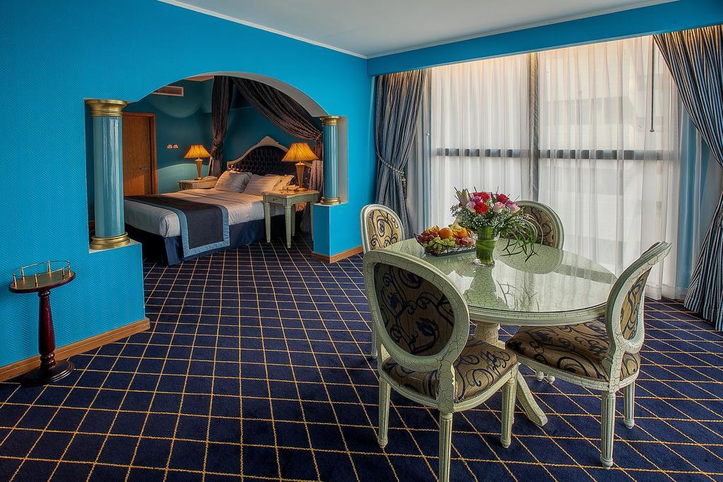 Junior Suite (2 Erwachsene + 1 Kind)