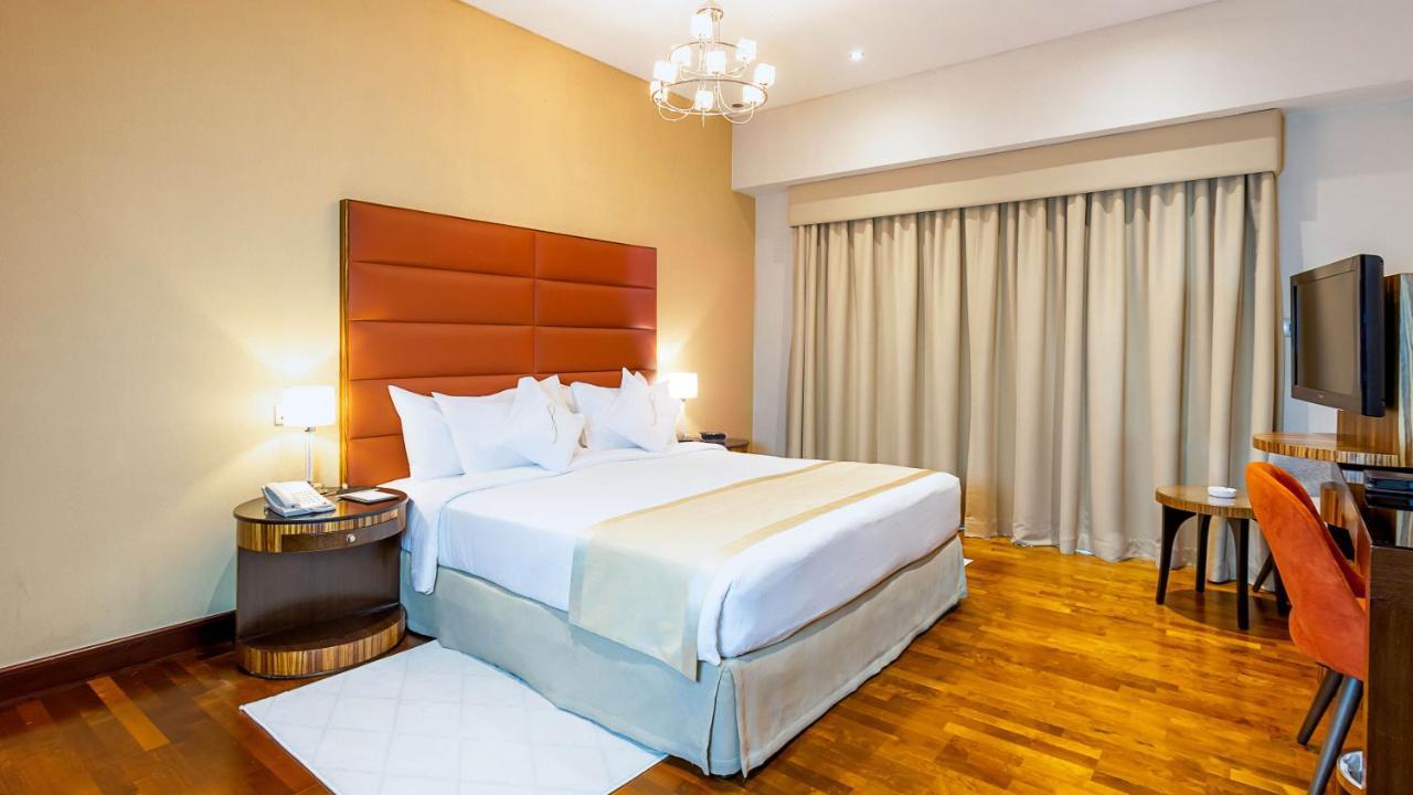 Deluxe Two Bedroom Apartment,1147518958:JPEG