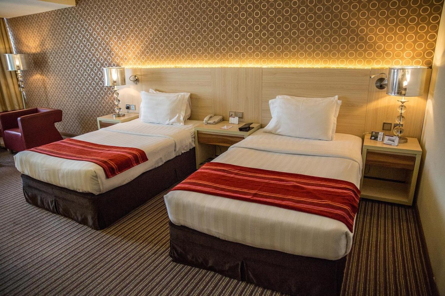 Deluxe Room,1212102025:JPEG