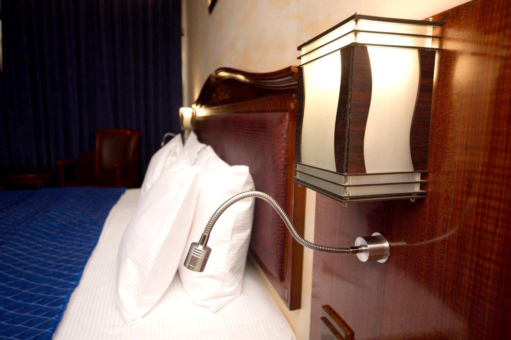 Deluxe Single Room
