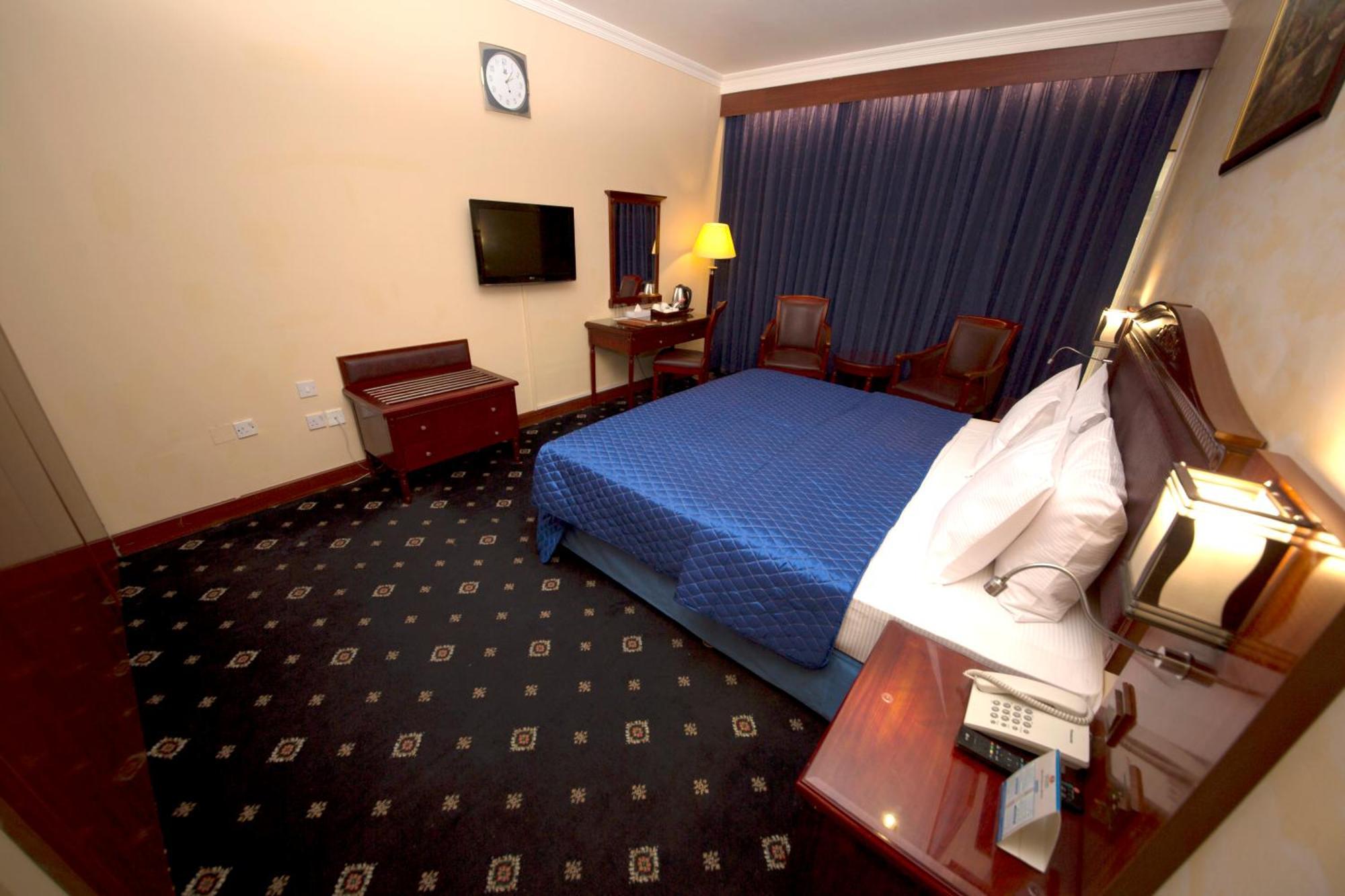 Deluxe Single Room