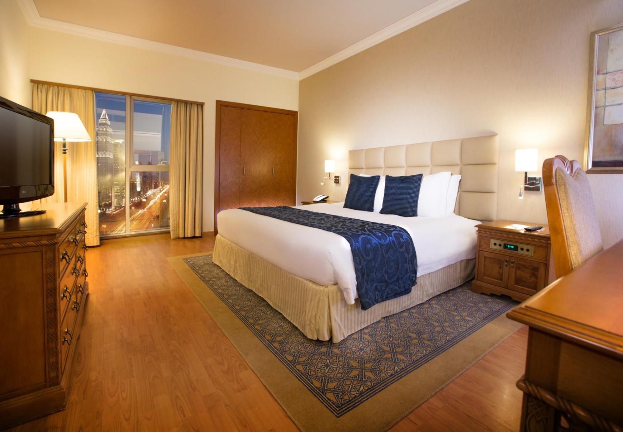 Three Bedroom Suite,1284062473:JPEG