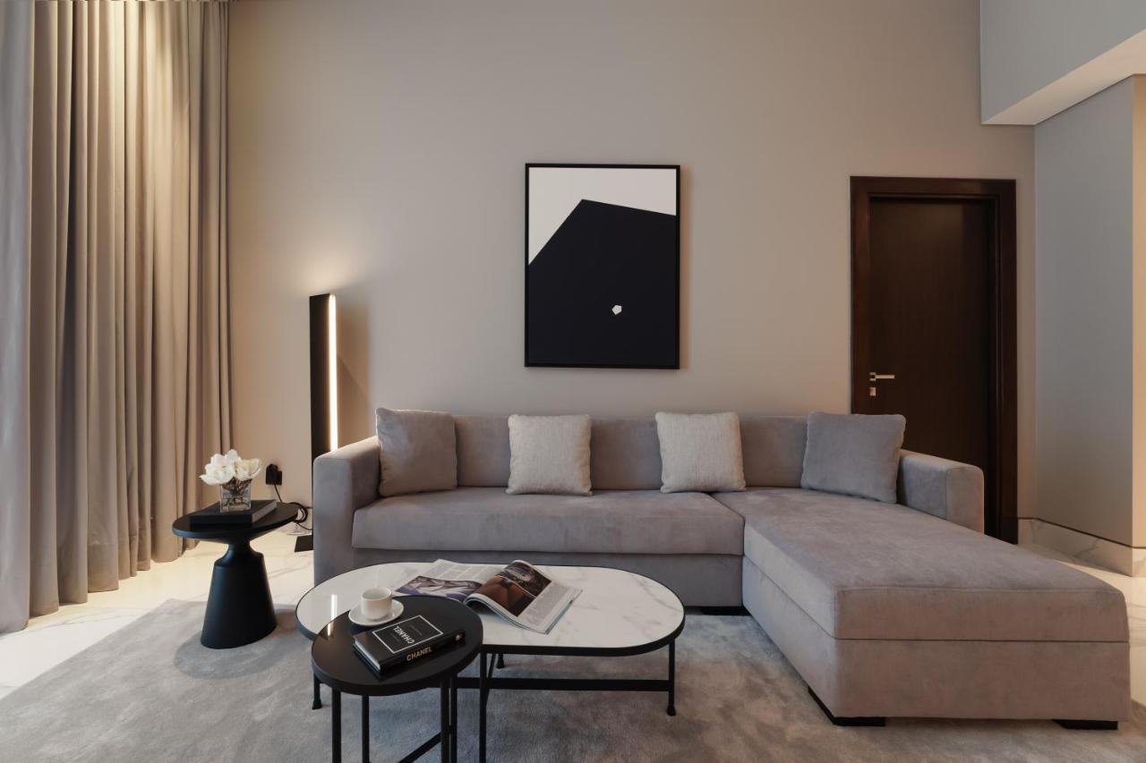 One-Bedroom Apartment,1304402173:JPEG