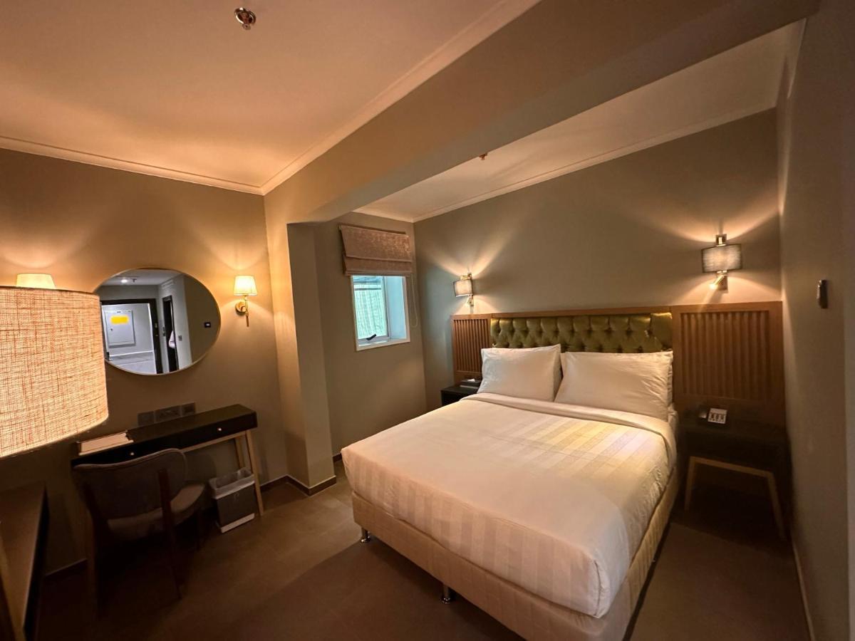 Quarto Standard com Cama Queen-size