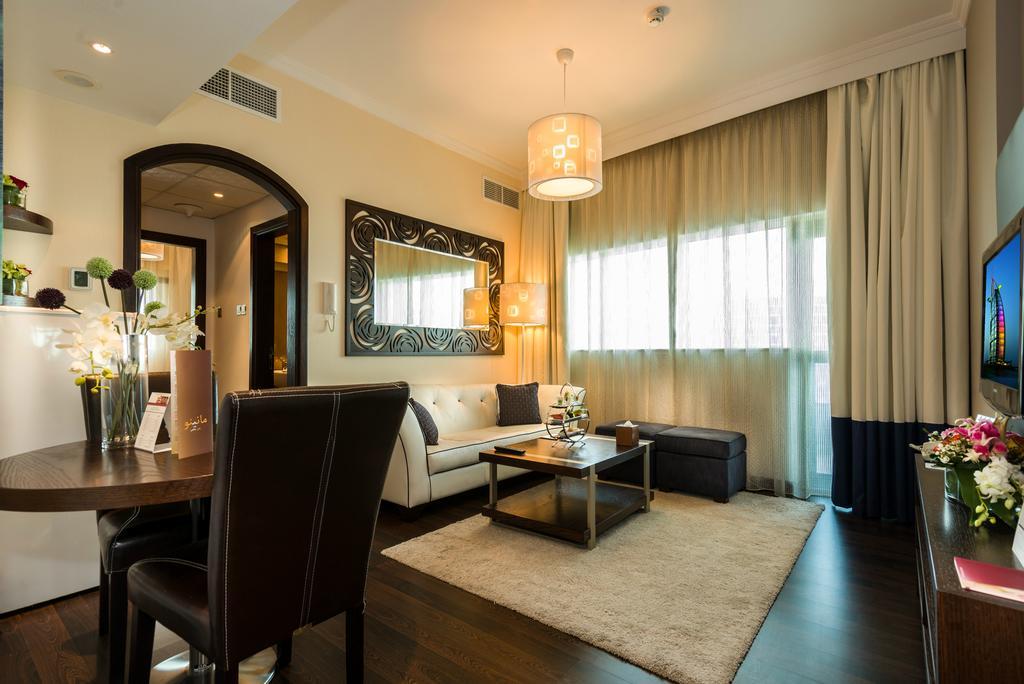 Executive One Bedroom Suite Twin Beds