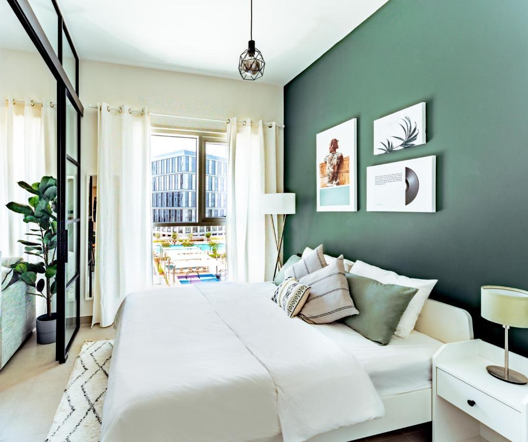 One-Bedroom Apartment Balcony City View,1523557876:JPEG