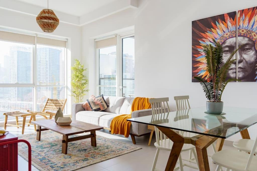 One-Bedroom Apartment,1393155011:JPEG