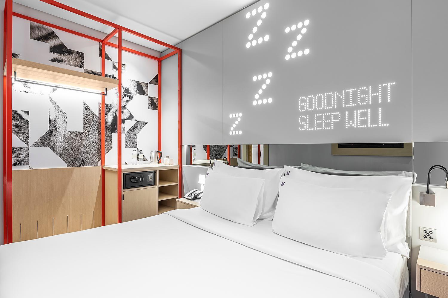 Urban King Room,1743183432:JPEG