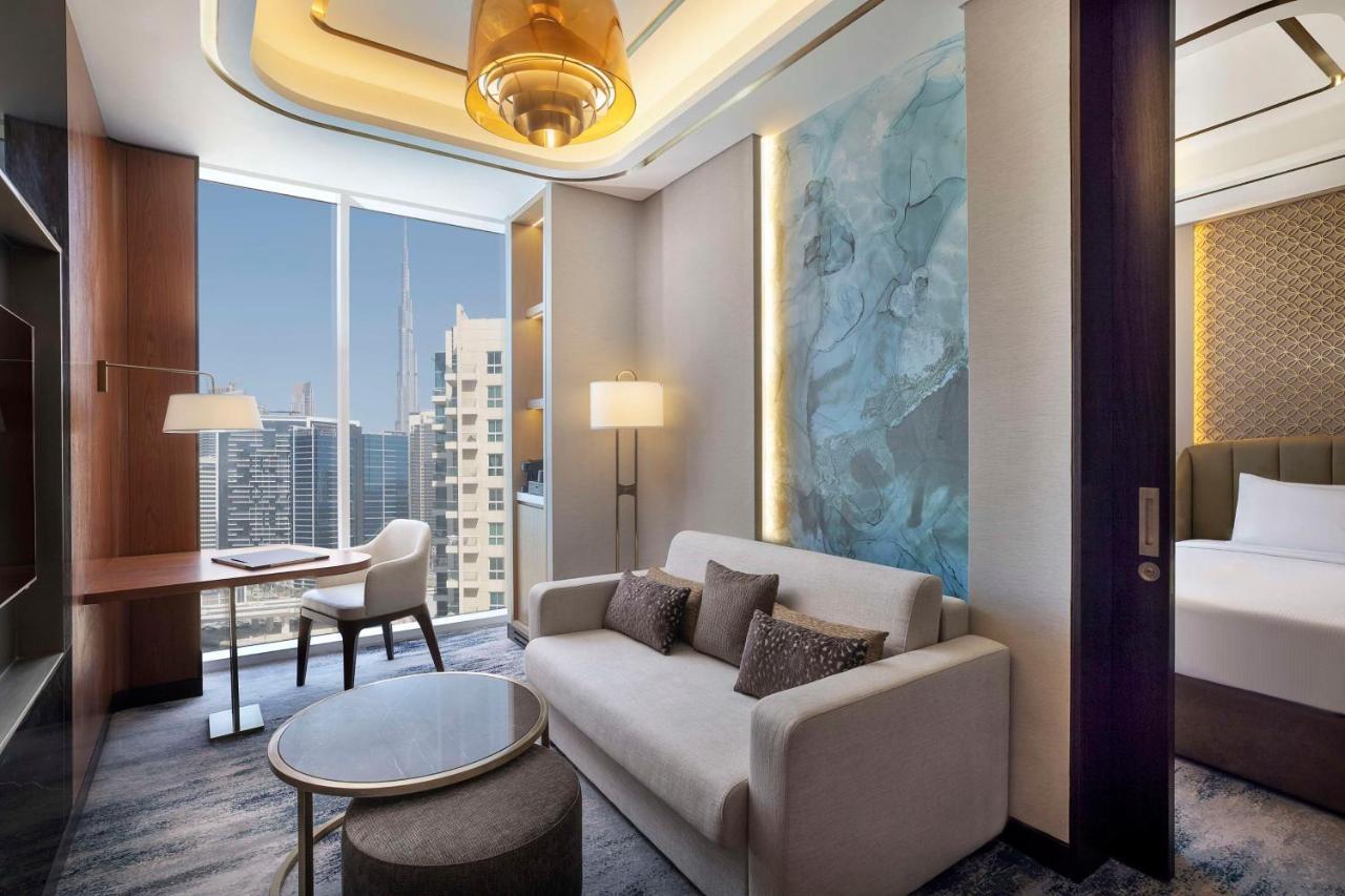 One-Bedroom Suite Two Double Beds Burj Khalifa View,1496541757:JPEG