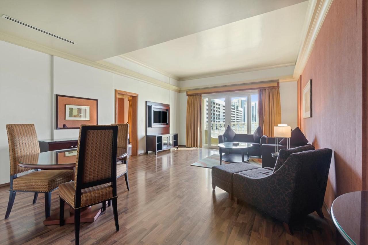 One-Bedroom Apartment,1498941295:JPEG