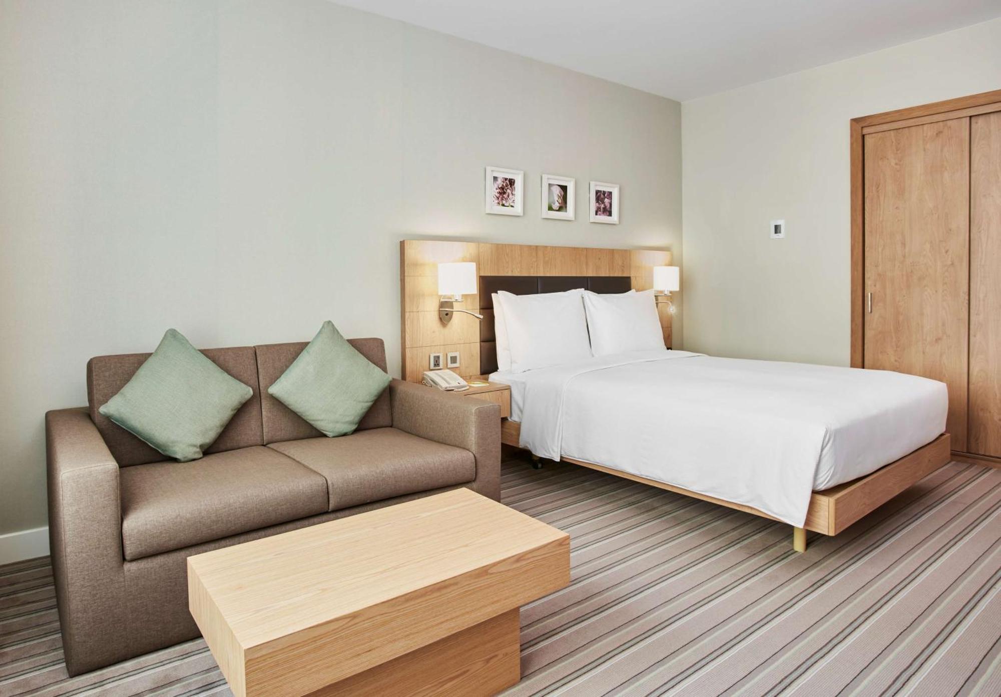 Zimmer mit Queensize-Bett