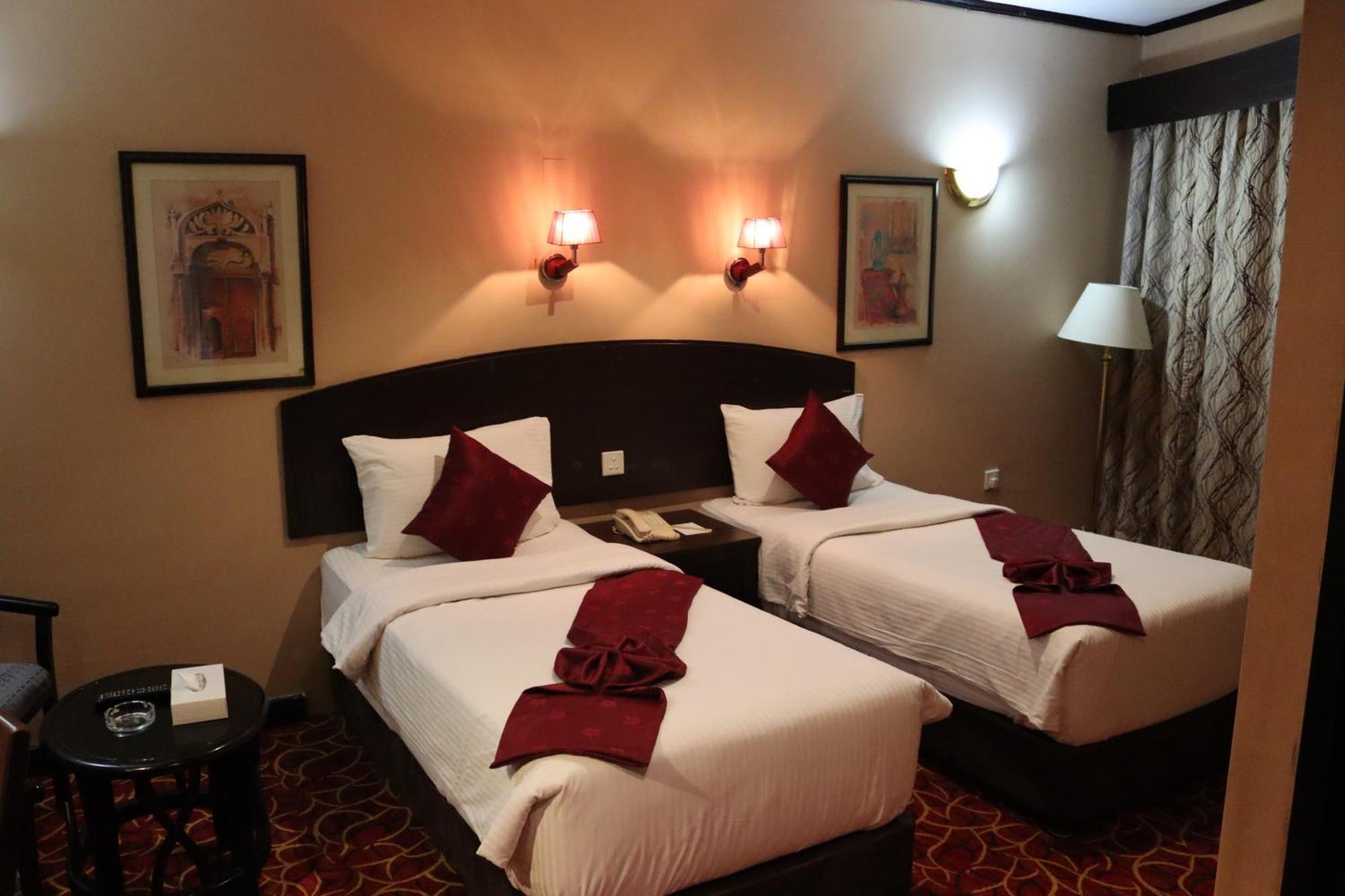 Standard Twin Room,1556884930:JPEG