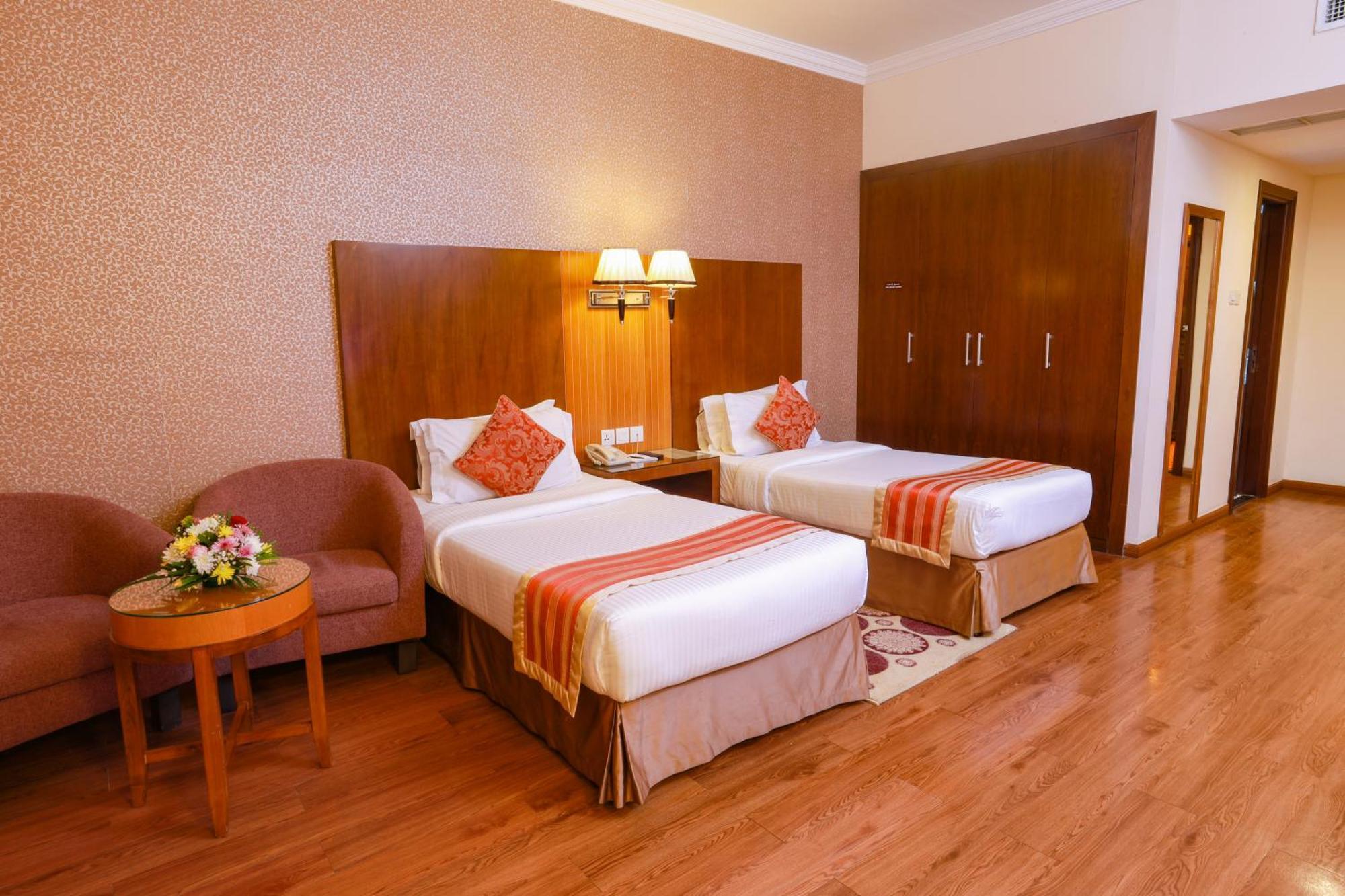 Standard Twin Room