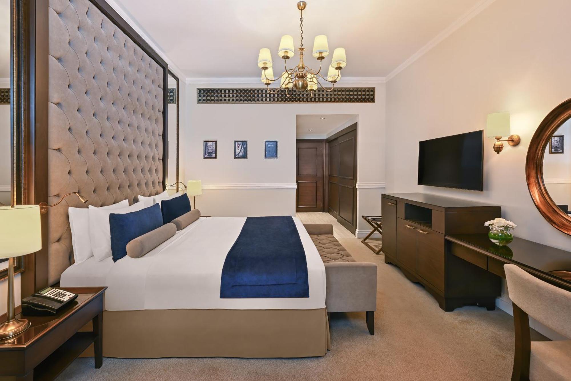 Deluxe Room Private Beach Infinity Pool Lazy River & Kids Club Access