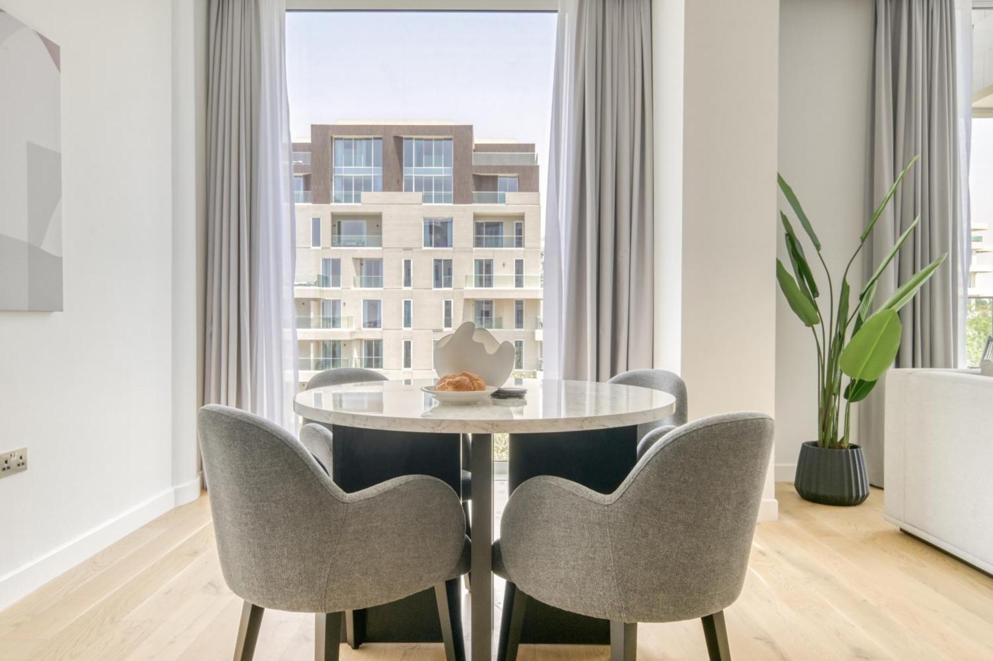Superior One-Bedroom Apartment,1605266838:JPEG