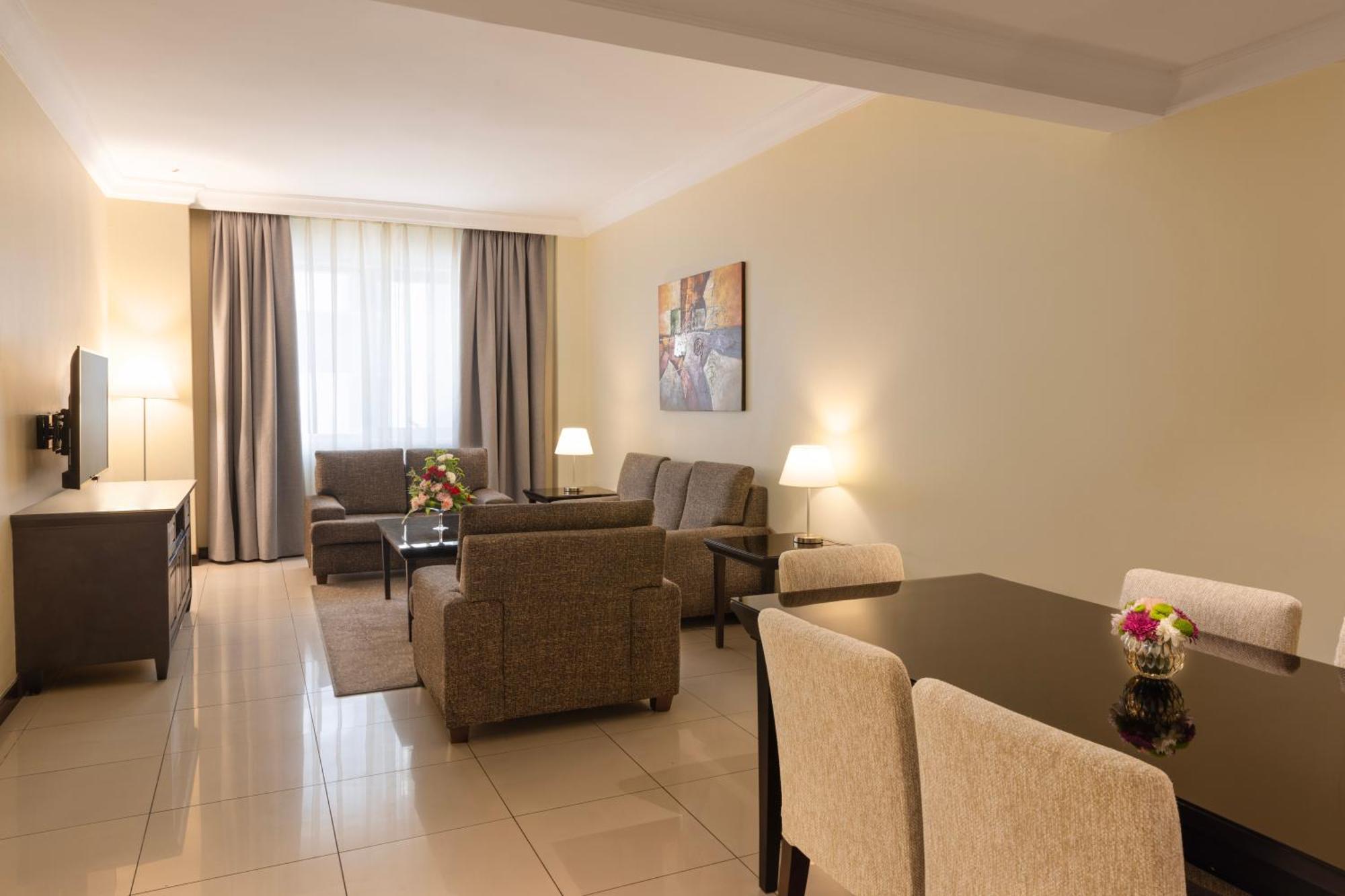 Three-Bedroom Apartment,1614372477:JPEG