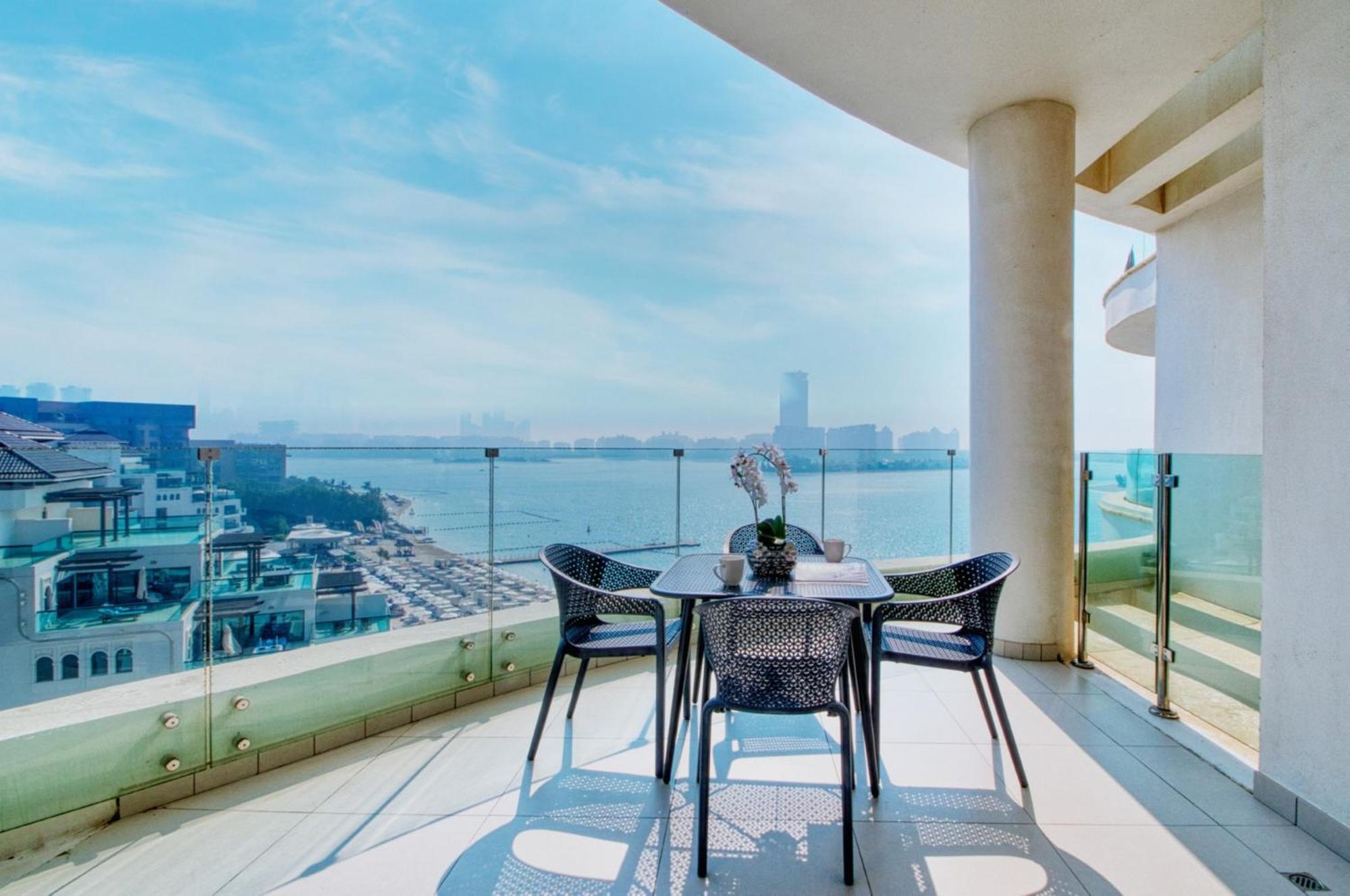 Two-Bedroom Apartment Terrace Sea View,1626440433:JPEG