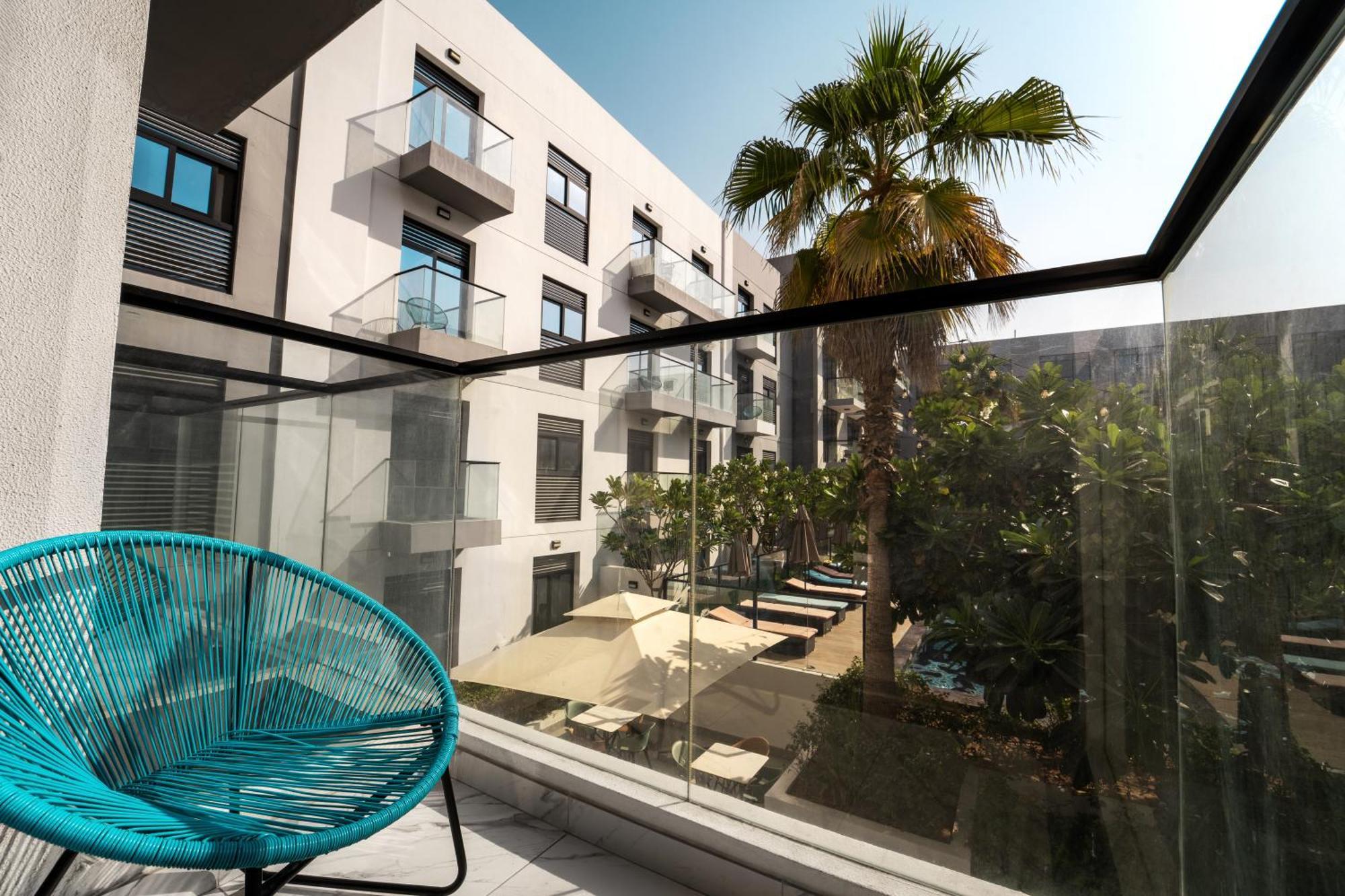 Studio Balcony,1628770181:JPEG