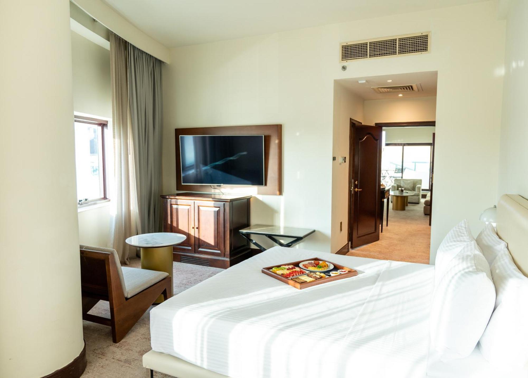 Junior Suite Balcony,1632911099:JPEG