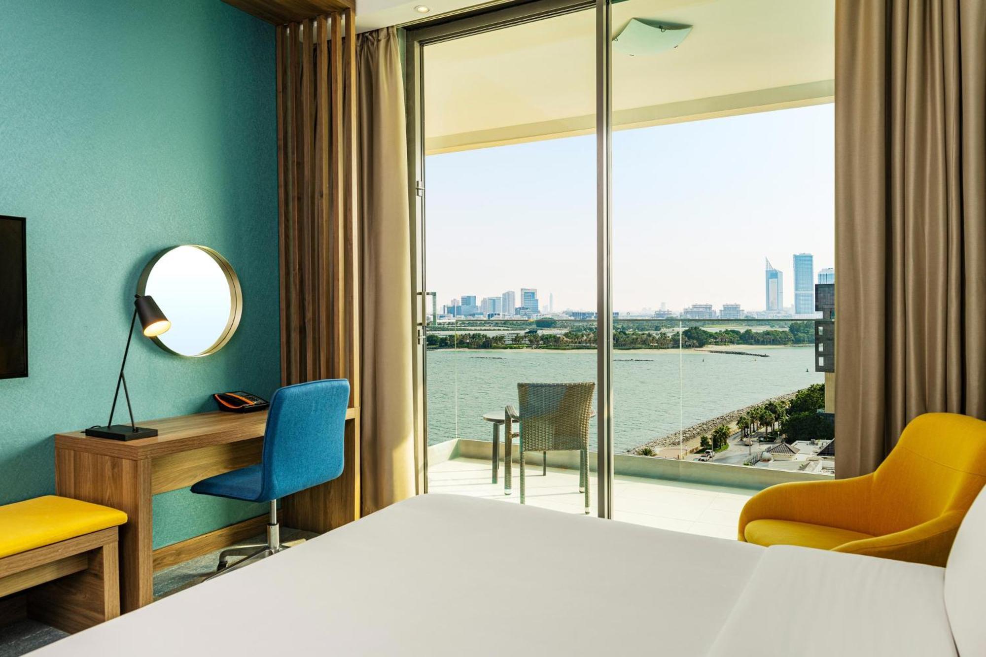 Aloft Partial Sea View King Room Balcony including F&B Spa & Abra Boat Tour,1643197607:JPEG