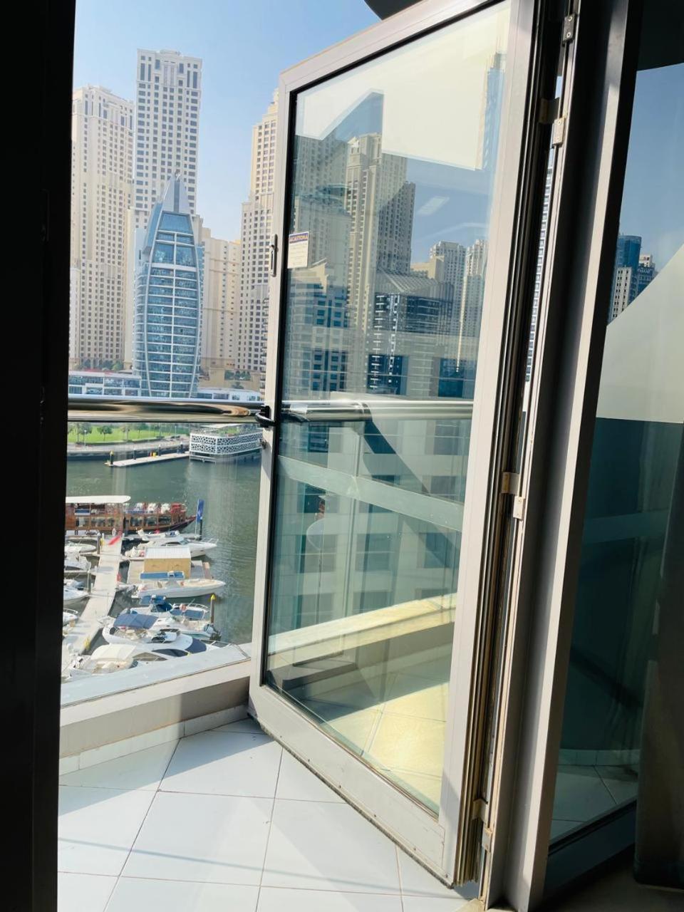 One-Bedroom Apartment Marina View,1667429761:JPEG