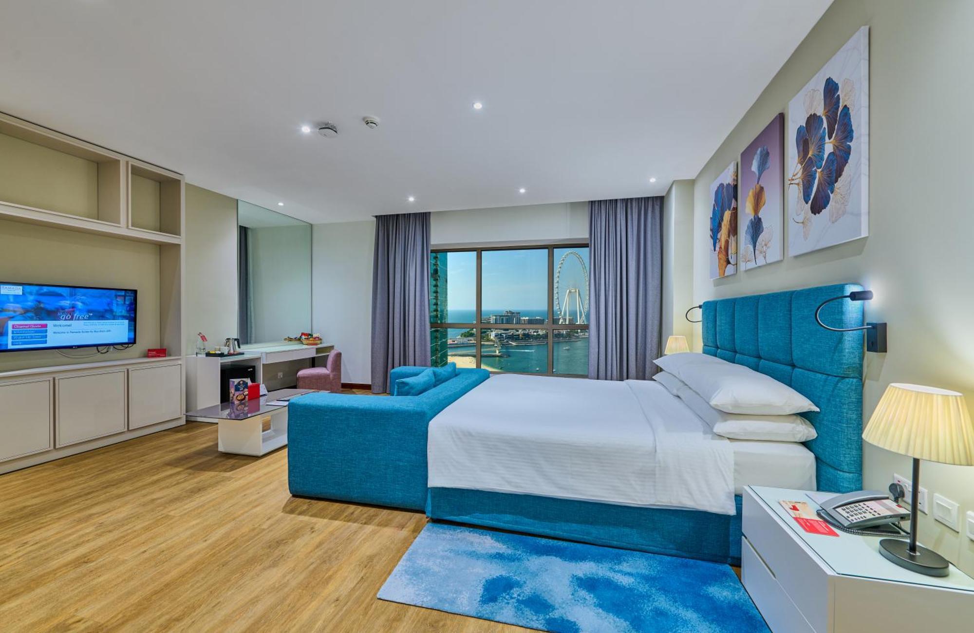 30 hrs. Staycation Offer 10 AM Check in 4 PM Checkout, 25% Off F&B and Laundry, Mall and Beach Transfers