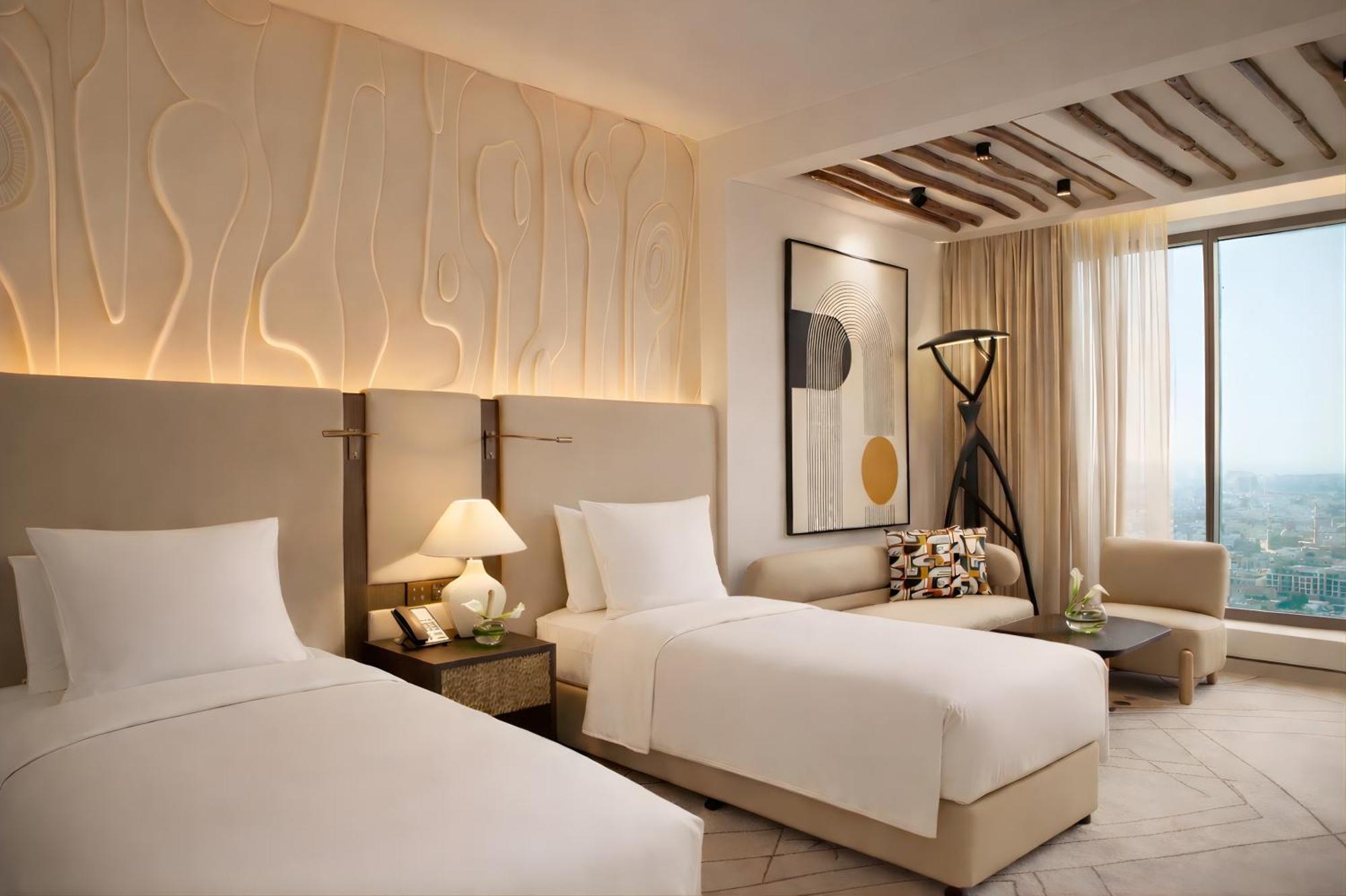 Grand Deluxe City View Twin Room