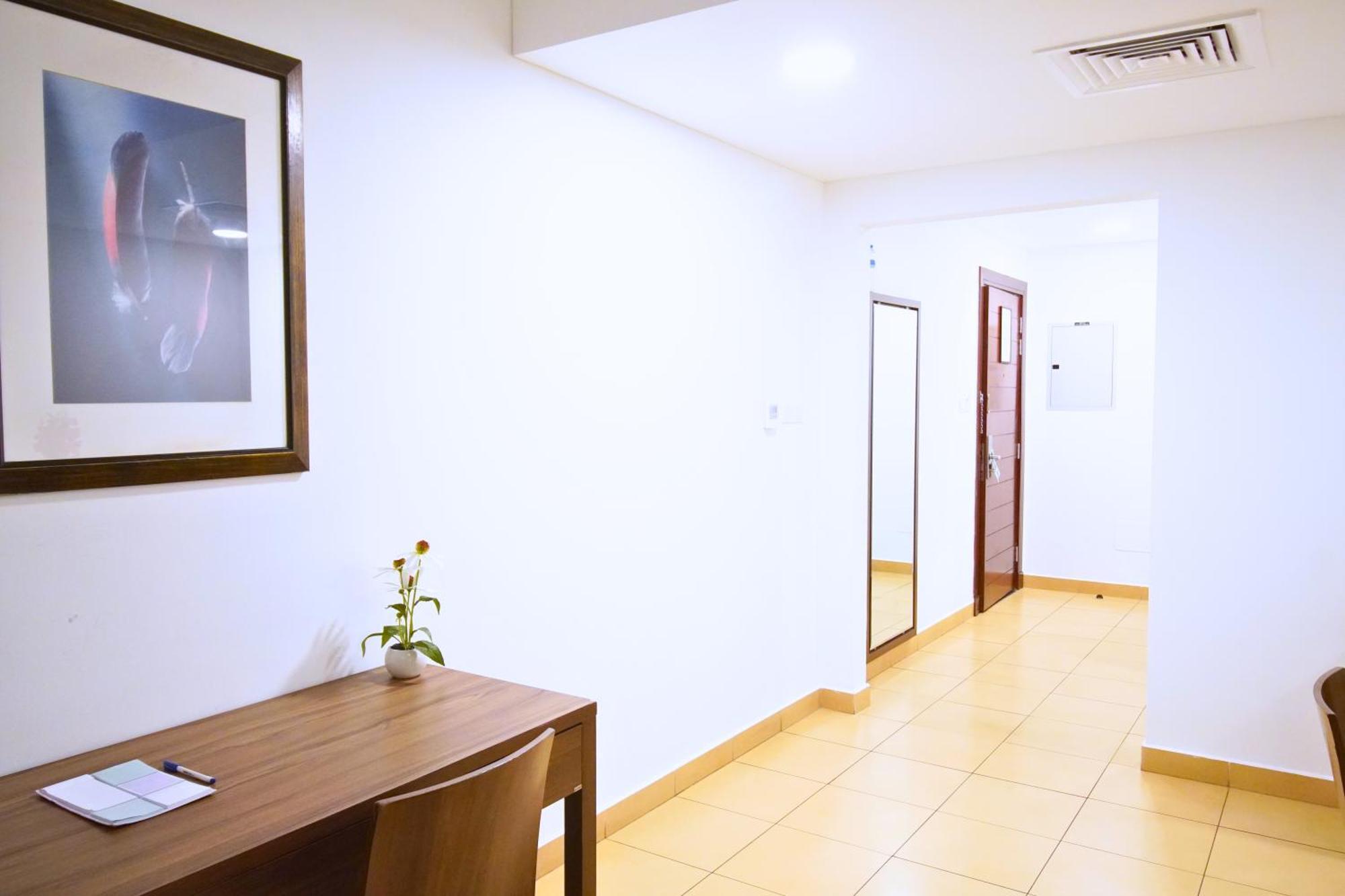 One-Bedroom Apartment