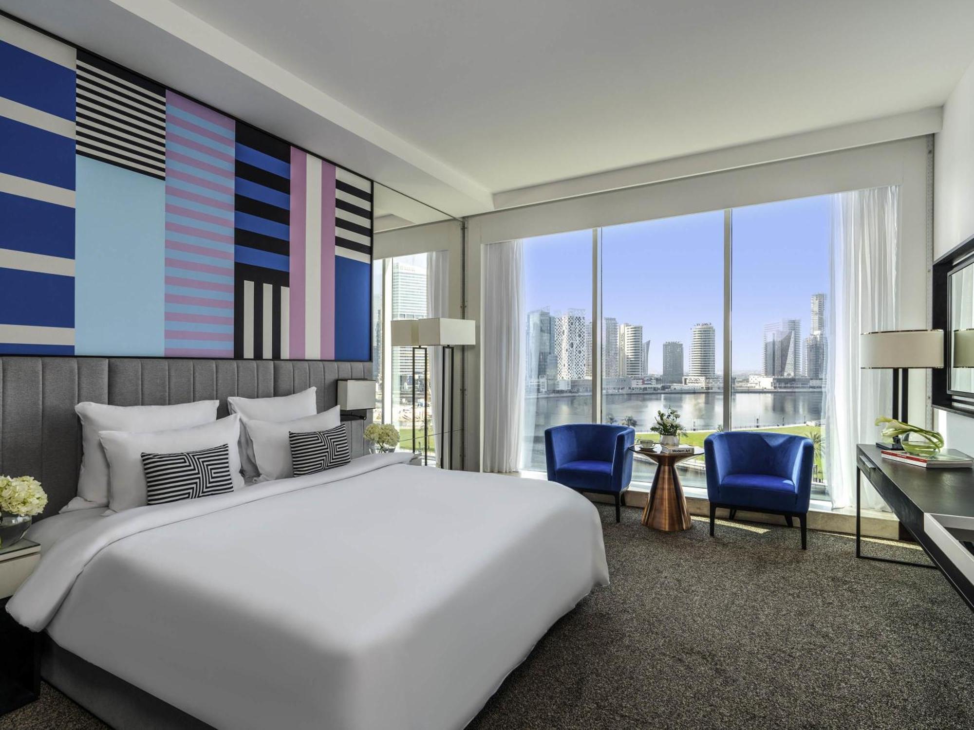 Deluxe King Room with Canal View,1765390032:JPEG