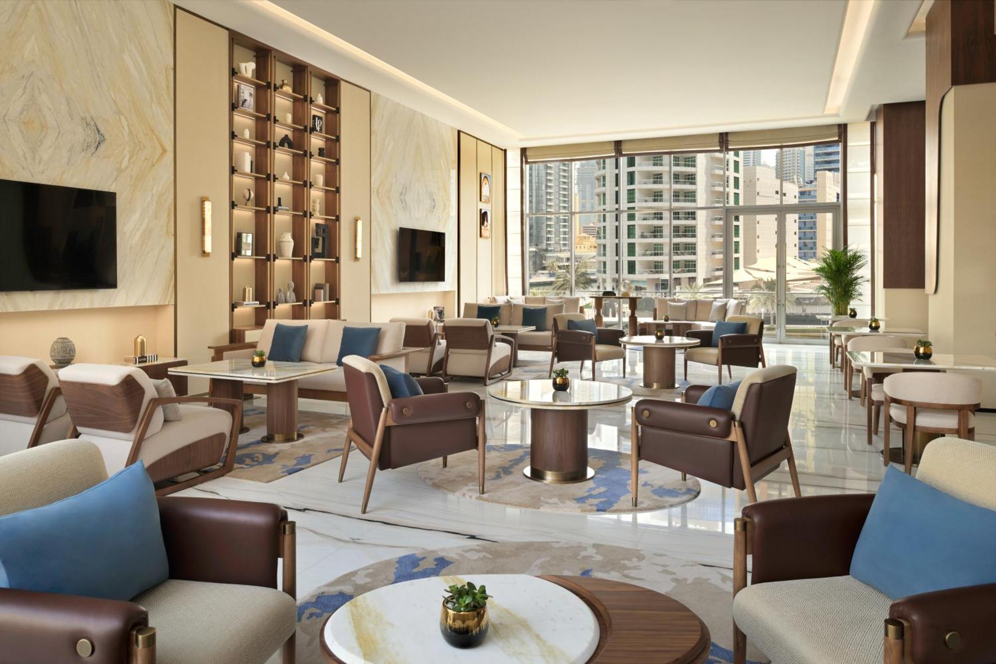 Executive City View Room Twin Bed Club lounge access Lunch & Including direct access to Dubai Marina Mall & Marina Walk