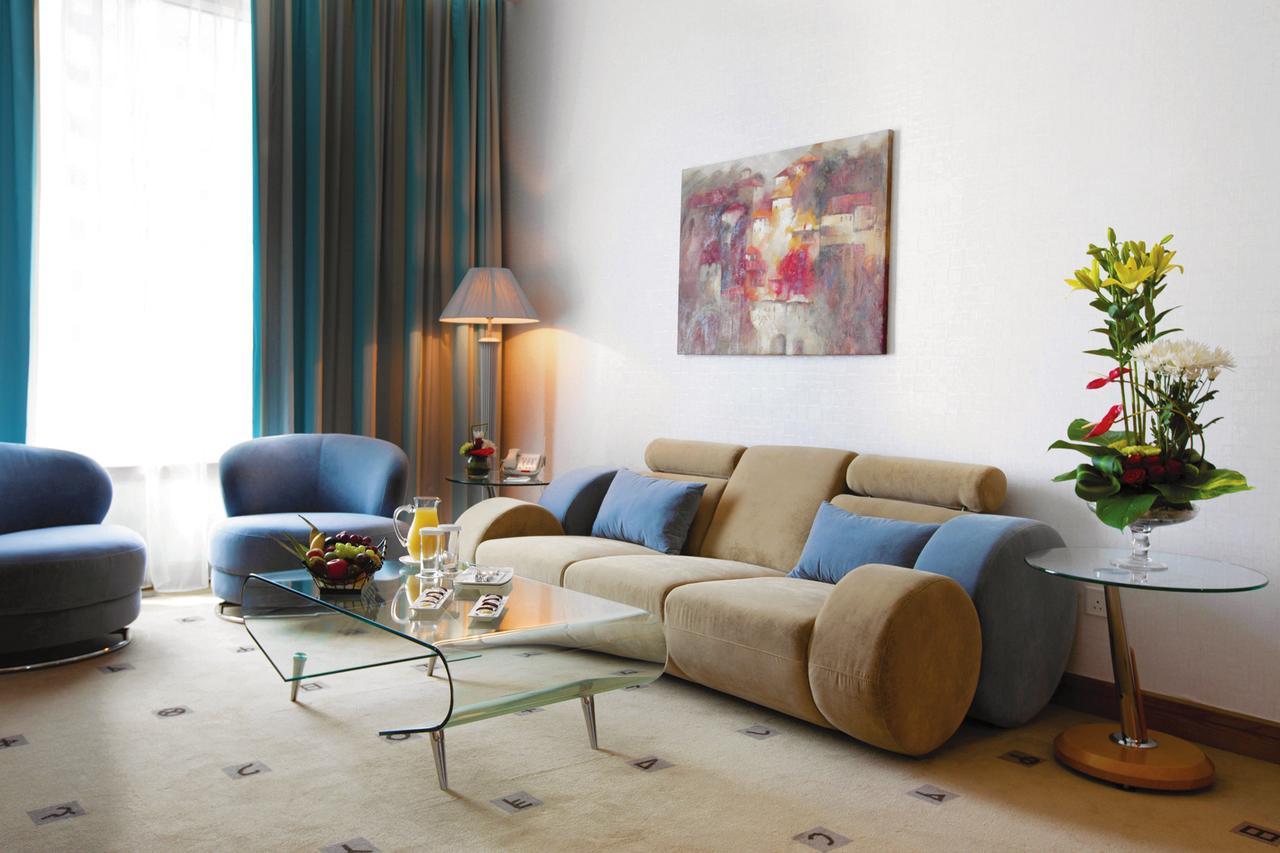 Executive Suite City View Staycation Early check 11am & late check-out at 4pm F&B & Spa & Salon valid until 31 August 2026 only,1228320500:JPEG
