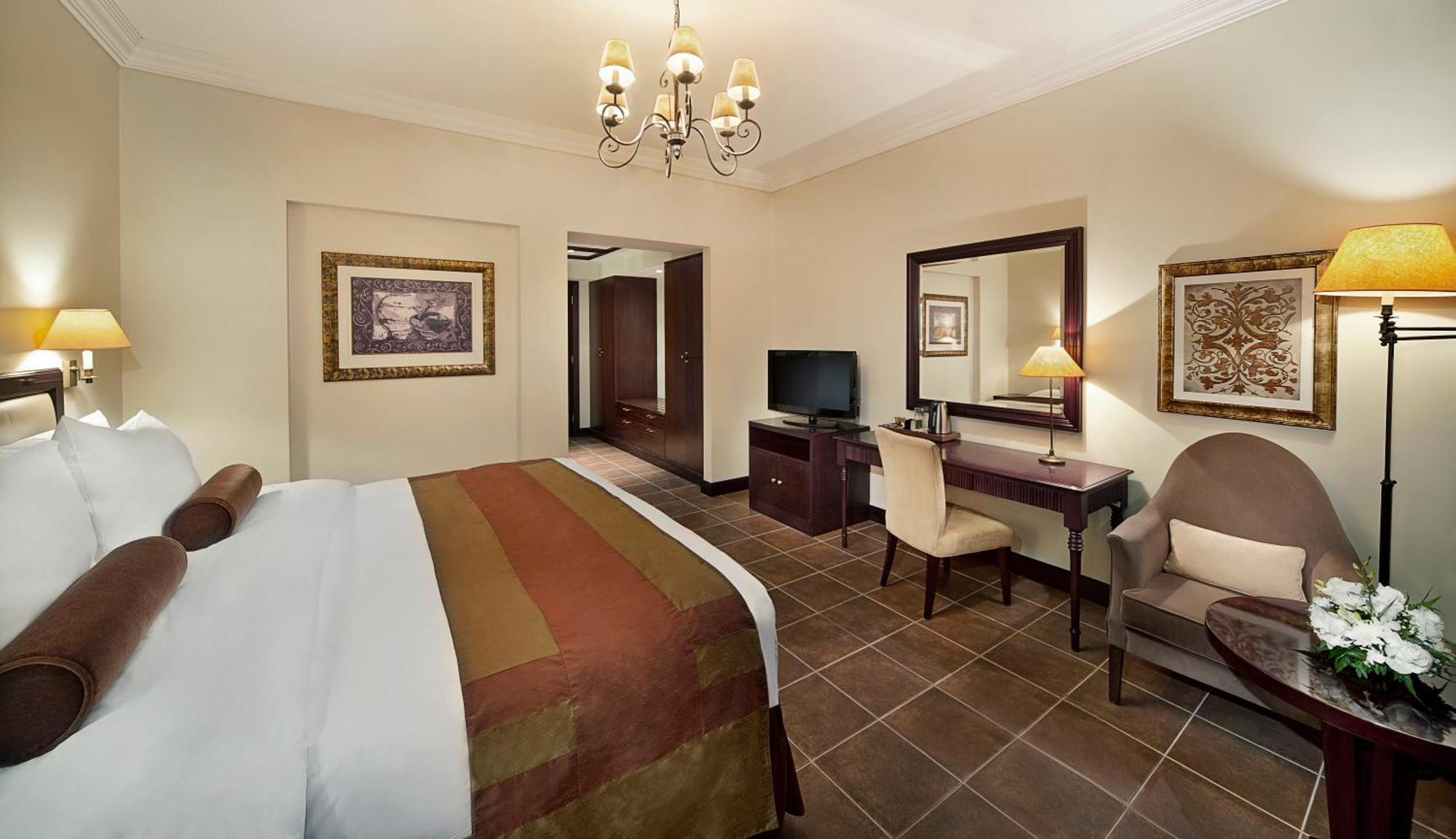 Deluxe Room,684373308:JPEG