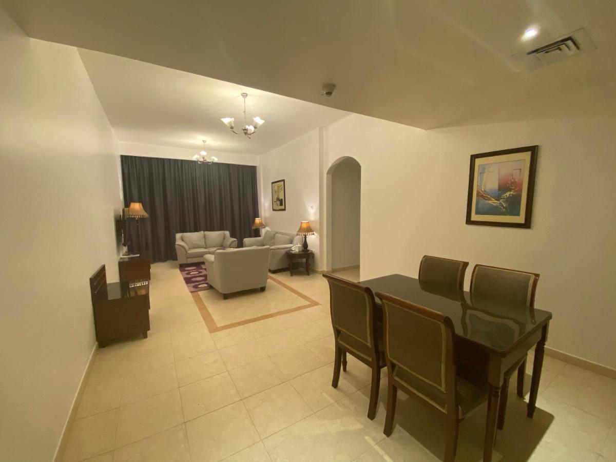 Executive Two-Bedroom Apartment,945688672:JPEG
