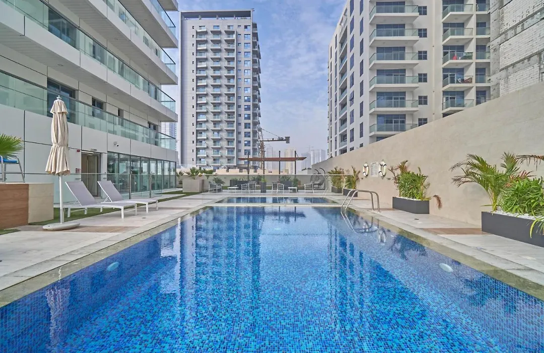 Stella Stays Chic 2 Bdr Dubai Jvc Large Terrace-1