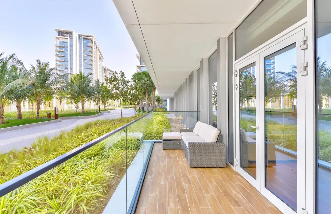 Elegant 2+ 1 Bedroom With Fantastic Views Of Ain Dubai-1