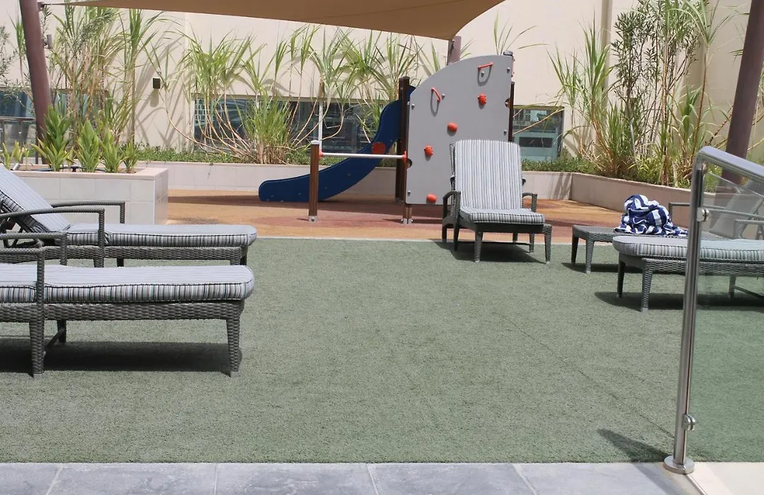 Spacious One Bedroom Close To Burj Khalifa, Dubai Mall In Business Bay-1