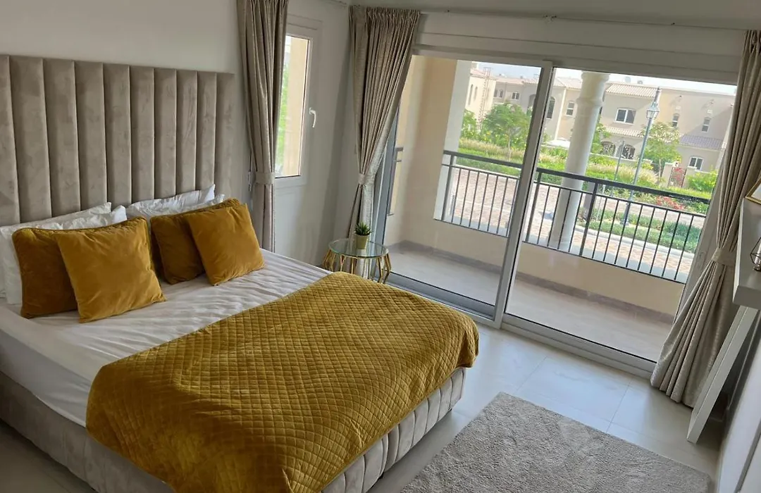 Beautiful Fully Furnished 3 Bed + Maids Room Villa-1