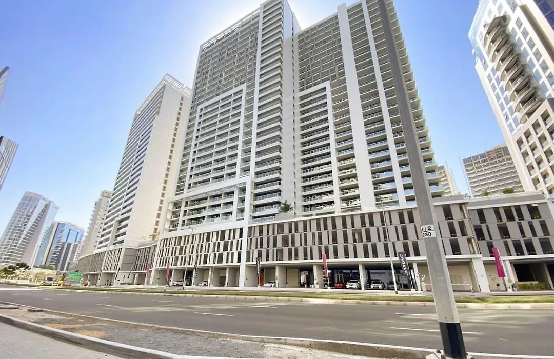 Silkhaus Large Studio With Bedroom In Business Bay'S New Tower-1