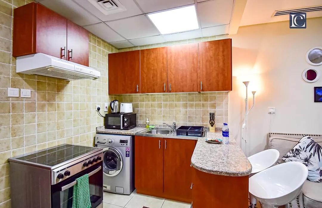 Luxury Escapes - Budget Studio - New Dubai Gate 2 Jlt-1