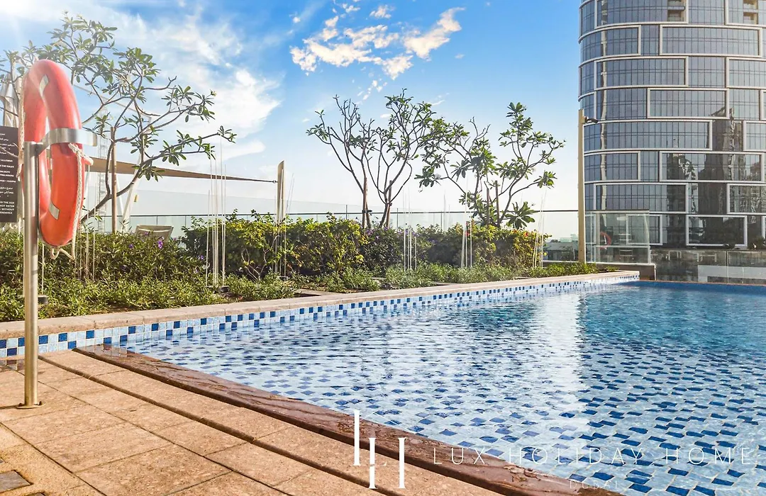Lux 52 42 Deluxe Marina View Suite 1-1