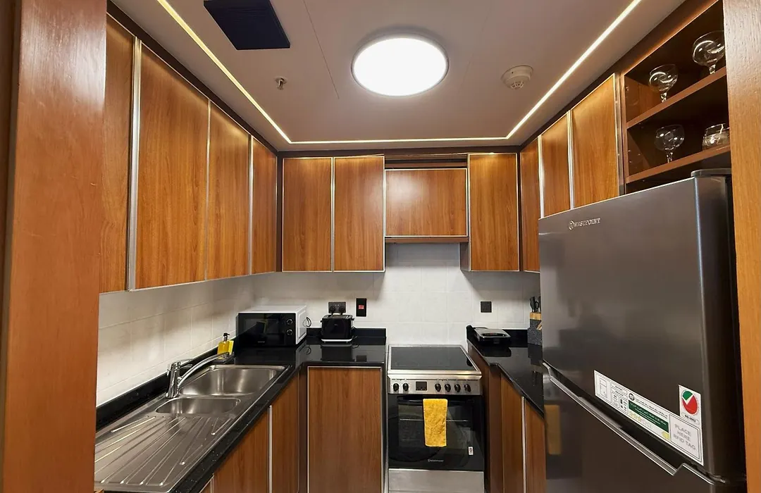Trinity Holiday Homes - Sheikh Zayed Road Right Next To Financial Center Metro Station Exit 1-1
