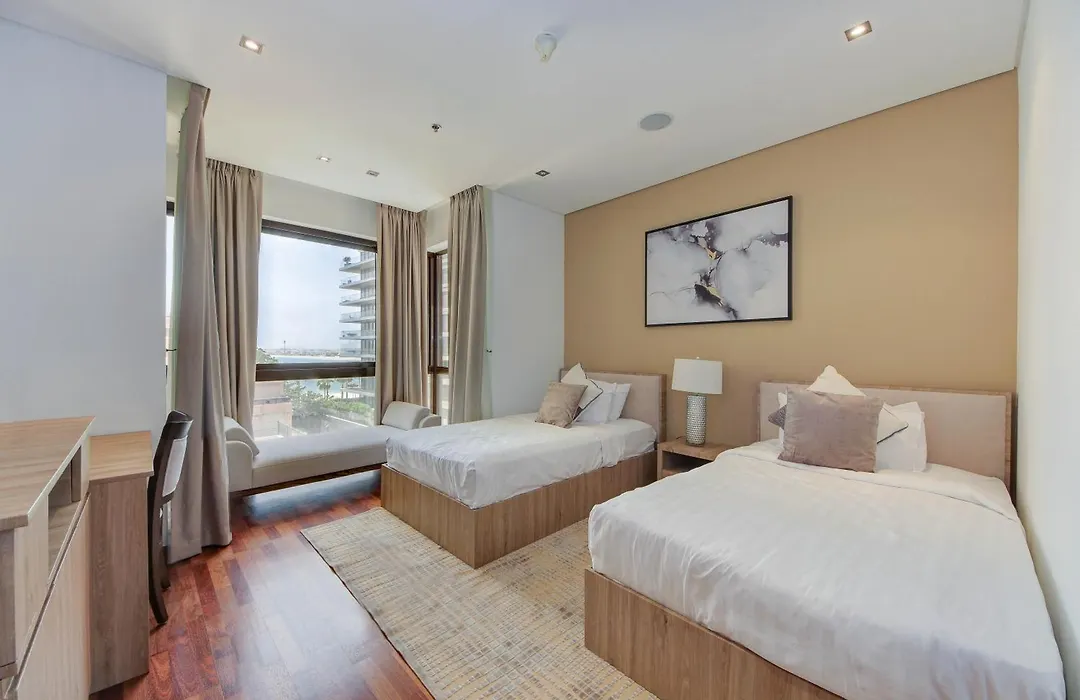 Luxe Getaways Royal Amwaj Palm Jumeirah Resort Apartment Holiday Home-1