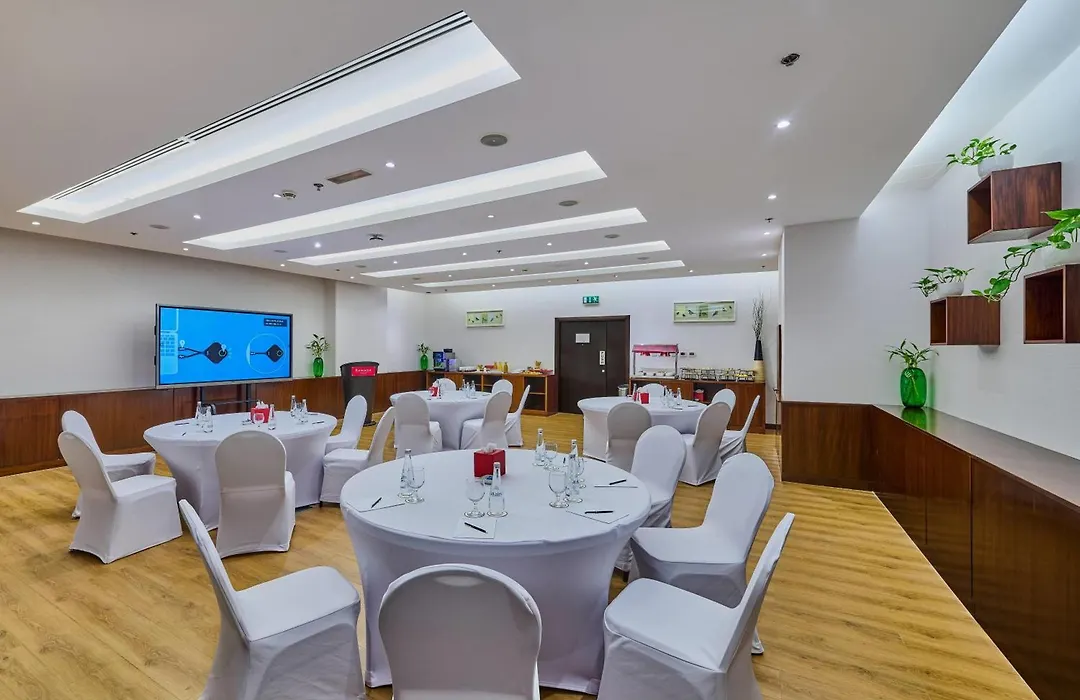 Ramada Hotel, Suites And Apartments By Wyndham Dubai Jbr-1