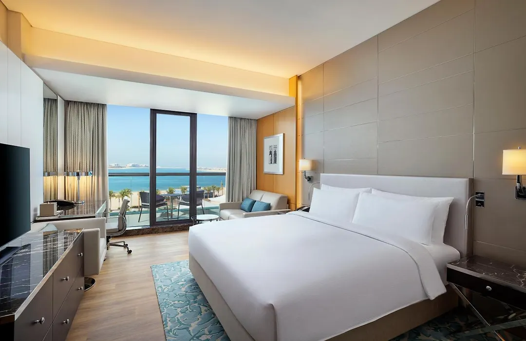 Hilton Dubai Palm Jumeirah-1