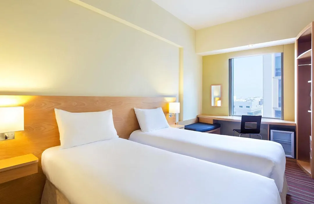 Ibis Dubai Al Rigga-1