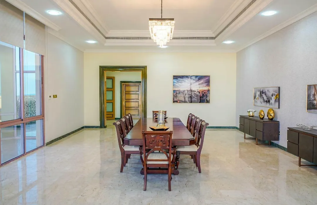 Hometown Apartments - Kite Palace - Lavish 7 Bedrooms Villa On Kite Beach-1