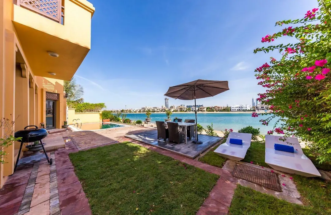Upscale 6Br Villa With Private Pool On Palm Jumeirah-1