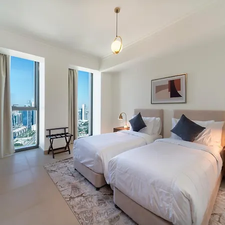 Full Burj Khalifa View: Atlas Homestays - 03 Bedroom At Burj Vista 5005-3